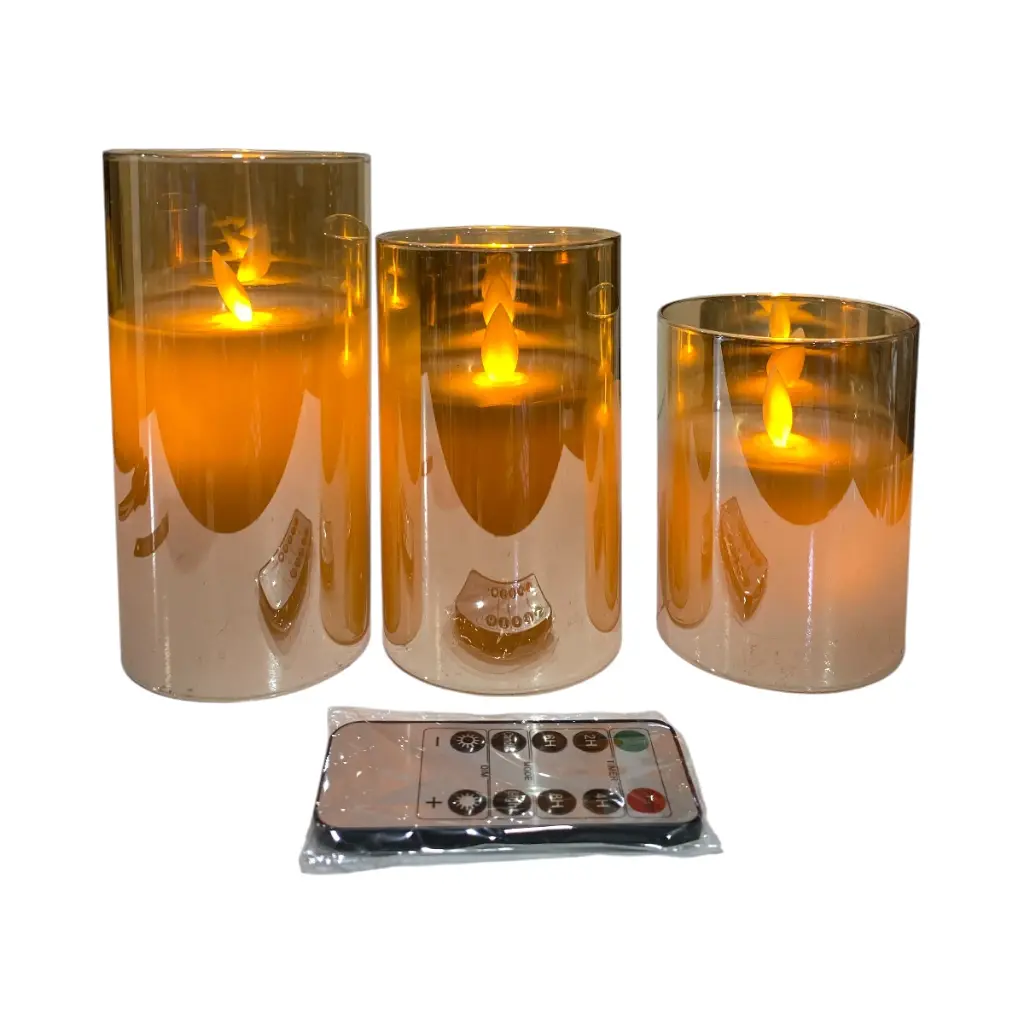 VELA LED CON CANDELABRO, A PILAS 3A"X3. 8X12.5CM
