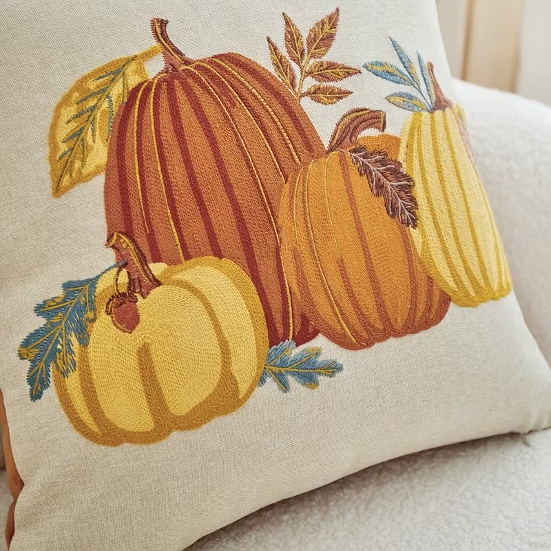 FORRO DE COJIN CALABAZA BORDADO RECTANGULAR 45X45CM