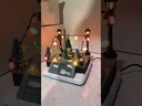 Escena Navideña pista de patinaje con arbol. Luz led y musical. USB. Ref:ES29008 (14x13x12cm)