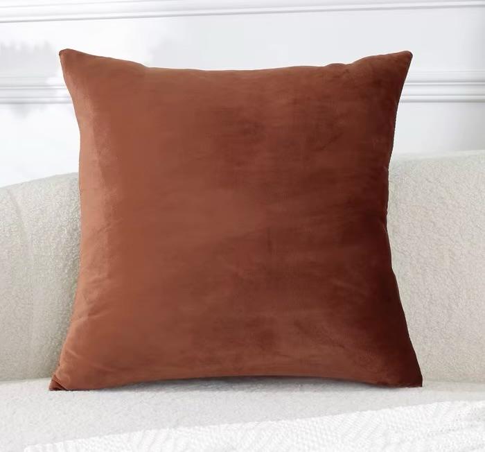 COJIN TERCIOPELO MARRON 45X45CM.