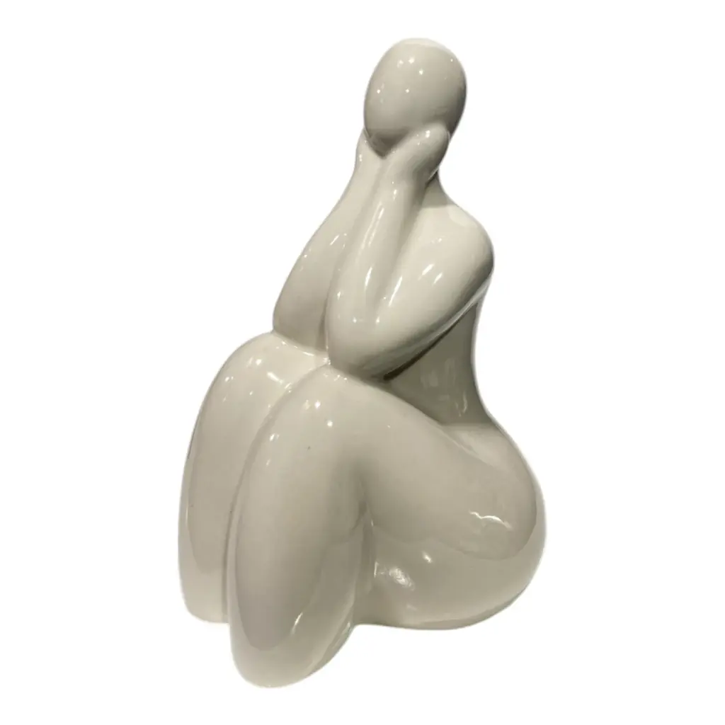 DAMA ABSTRACTO DE PORCELANA BLANCA 9X8X15CM