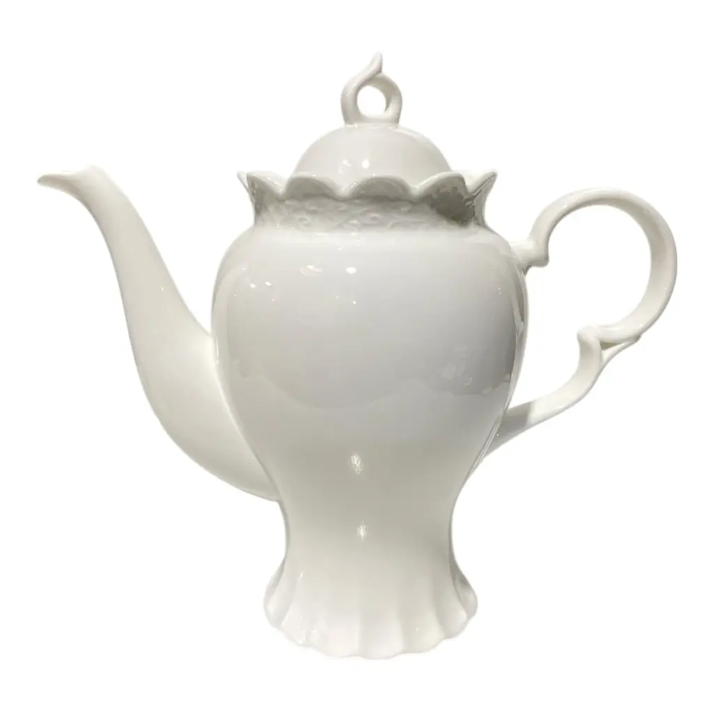 TETERA DE PORCELANA BLANCA 1.2LT 26X12X24CM