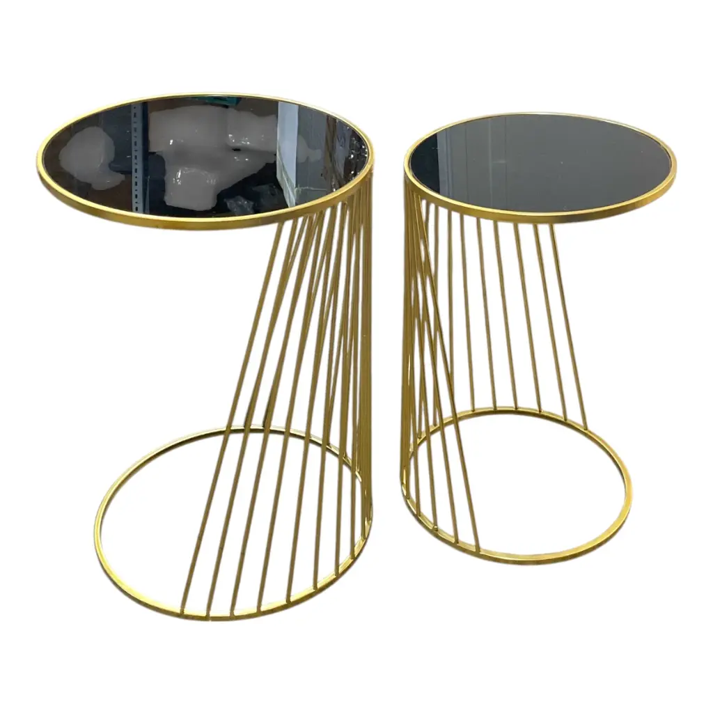 MESA METALICA DORADA BASE DE ESPEJO NEGRO SETX2 PZS. 38X56CM, 33X51CM