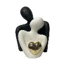 FIGURA PAREJA BLANCO/NEGRO CORAZON DORADO CERAMICA 2PZ. 9X7X12CM