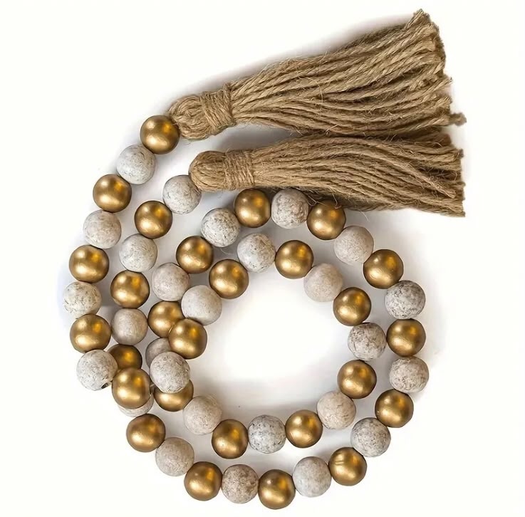 CADENA DE CUENTAS DE MADERA BLANCAS Y DORADAS 105CM
