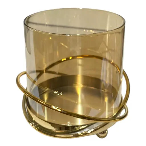 [S50953] CANDELABRO DE VIDRIO AMBAR CON BASE DE HIERRO DORADA 9.5X9.5CM 